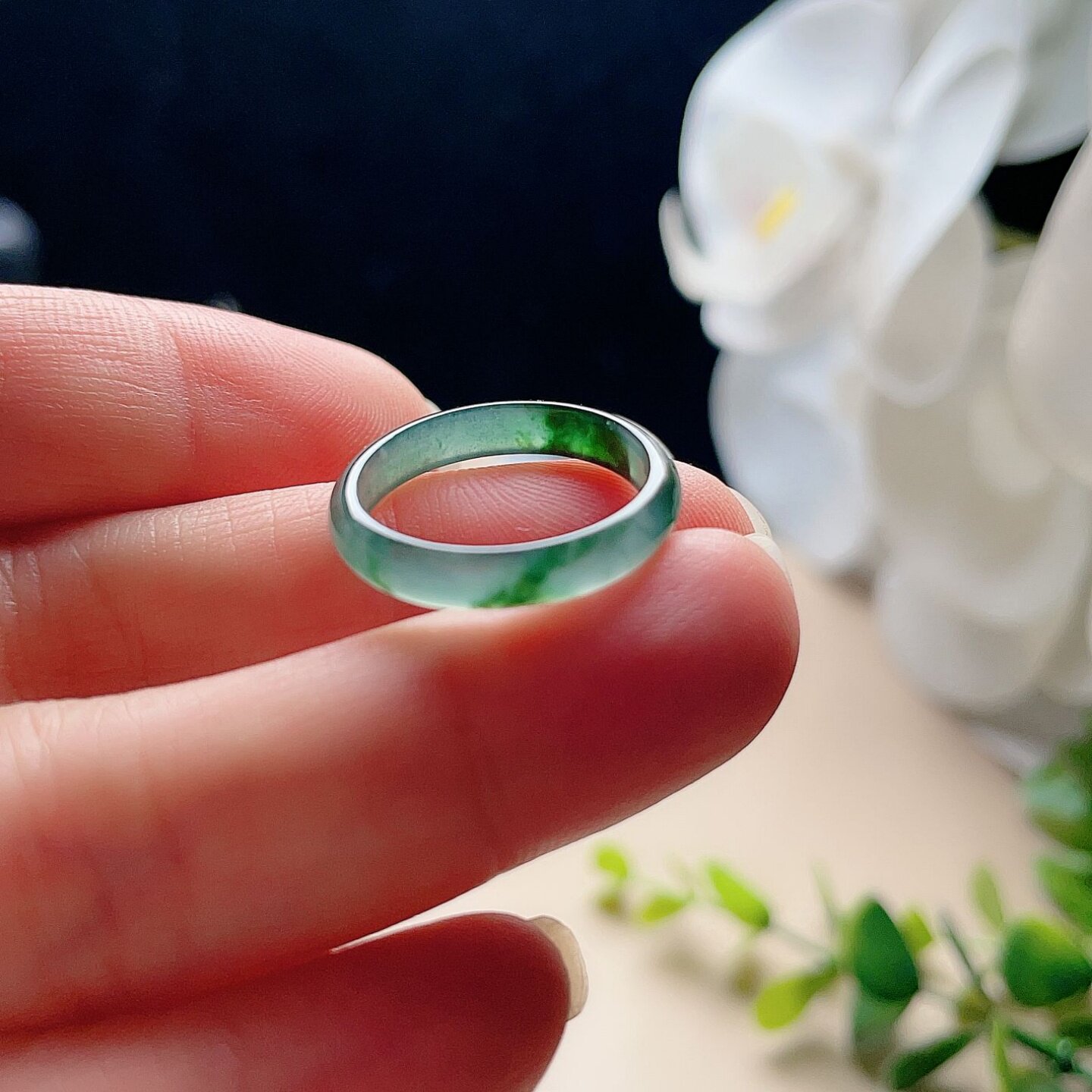 Natural jade ice ring blue green spicy green fresh