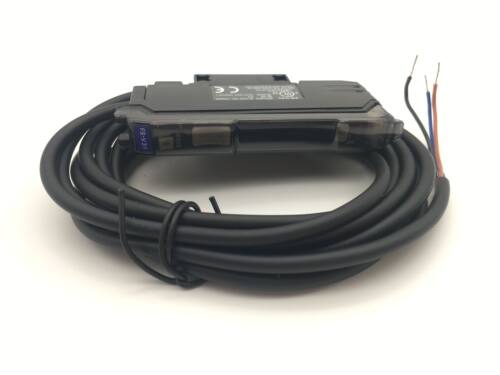 全新FS-V11数显光纤放大器基恩士光钎传感器FS-N18N N11N V11PV31 - 图0