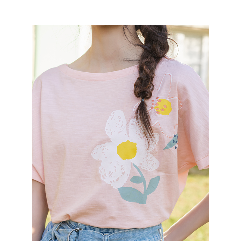  茵曼田田极客T恤