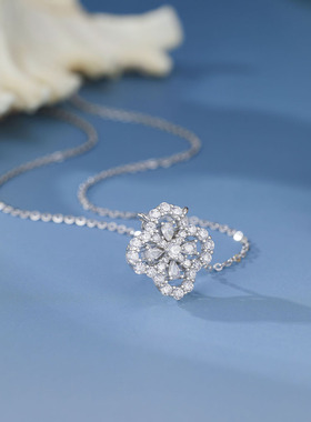 银城S925纯银幸运四叶草项链女时尚轻奢满钻吊坠淘宝同款镂空