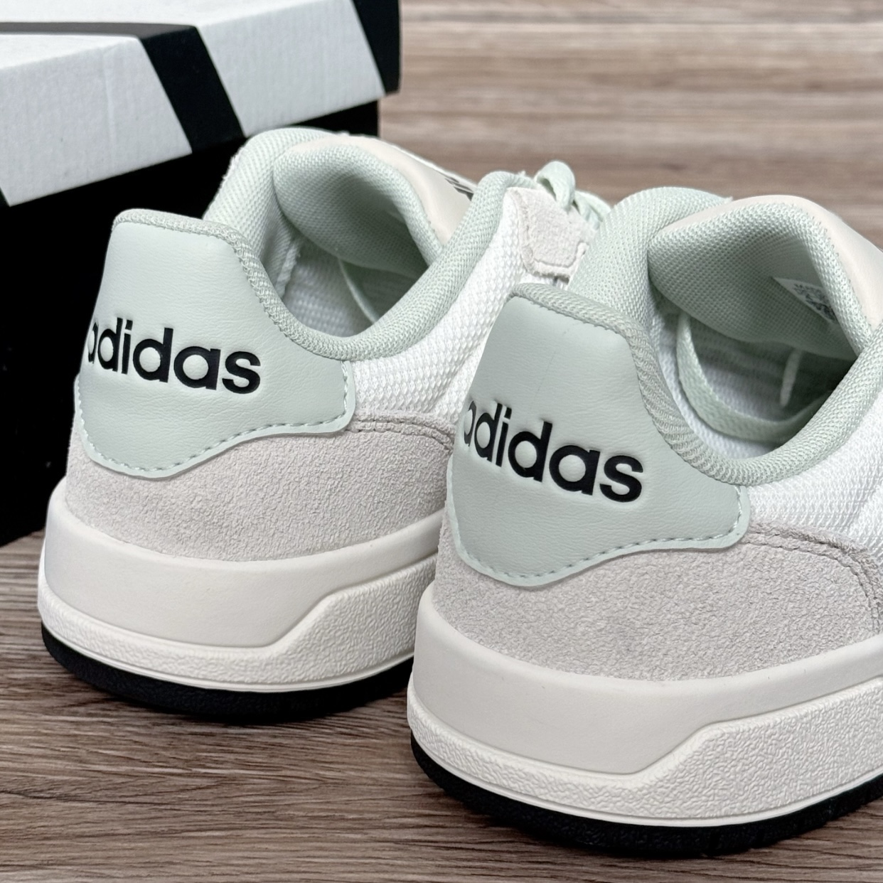 阿迪达斯Adidas Neo Entrap男女低帮白黑棕轻便休闲运动鞋JI2546 - 图3