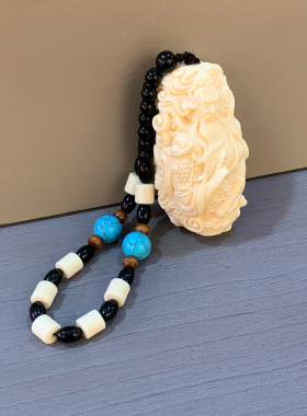 象牙果忠义关公手把件车挂摆件关二爷珠链随身关羽武财神文玩男士