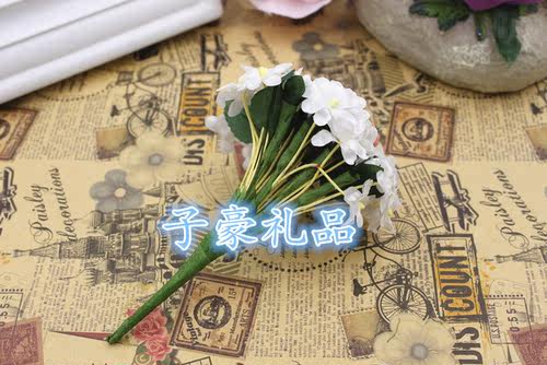 2025新款梅花 精致手工仿真花 高档婚庆花 diy花环配件 拍摄道具 - 图1