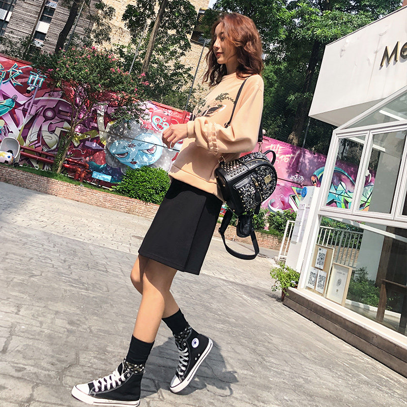 松紧腰秋冬短款显瘦百搭宽松半身裙 然可服饰半身裙