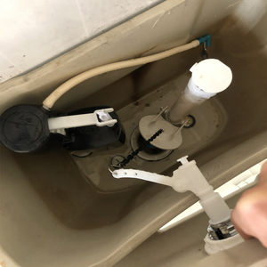 水箱配件上水阀进水器排水下水出水按钮排水阀适配老式惠达马桶