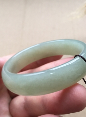 新疆和田玉手镯白玉青玉天然玉石