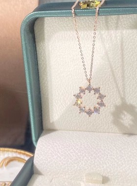 18K白金花环项链镶嵌莫桑钻石