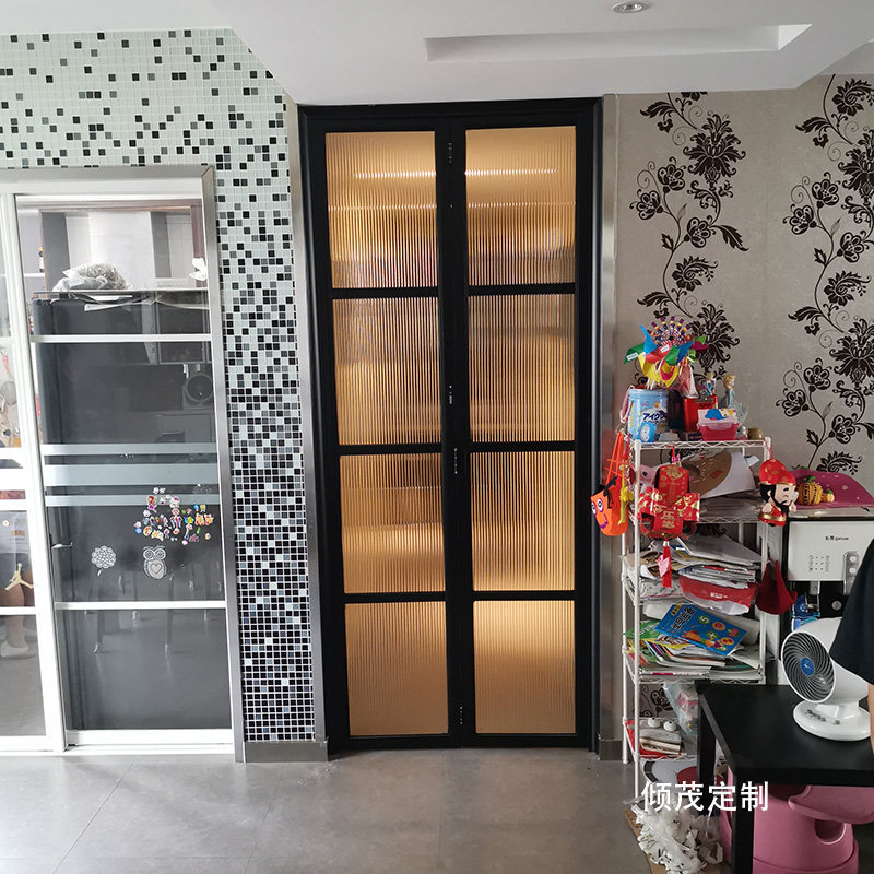 上海卫生间厕所折叠门厨房阳台钢化玻璃无下轨推拉门防水金属包套 - 图1