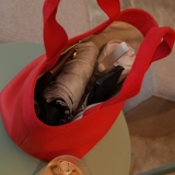 Японская домохозяйка Круг Ман Рука в сумочке