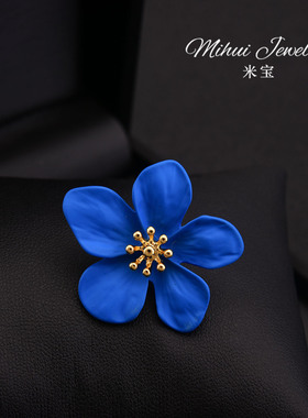 无痕花朵磁铁胸针克莱因蓝勿忘我磁吸胸花领口防走光扣针西装配饰