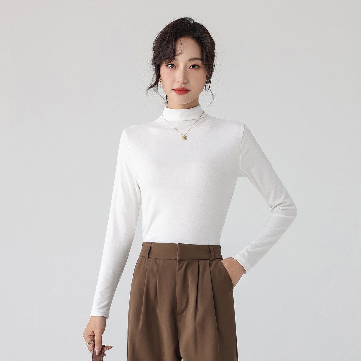 one more半高领长袖修身打底衫女2025冬新款内搭紧身纯色上衣t恤,淘宝优惠券,粉丝福利购,淘宝优惠卷