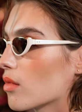 猫眼太阳镜欧美时尚网红同款INS眼镜墨镜潮百搭拍照走秀表演装饰