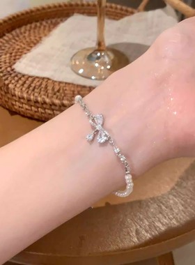 搜搜轻奢小众高级感锆石蝴蝶珍珠手链女韩系爆款百搭气质闺蜜礼物