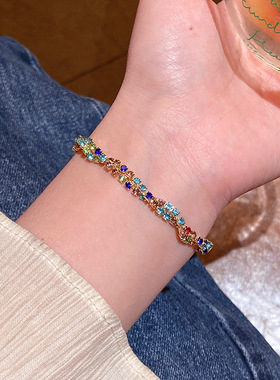 搜搜爆闪彩色锆石交叉扭曲手链轻奢小众高级感抽拉式手环百搭气质