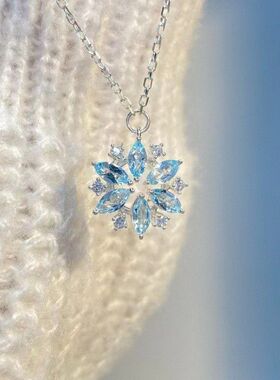 芭比馨容跨境闪钻天蓝色雪花项链女轻奢小众设计满钻项链圣诞