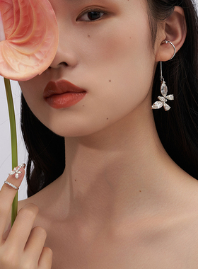 原创翅膀香槟色高碳钻珍珠无耳洞