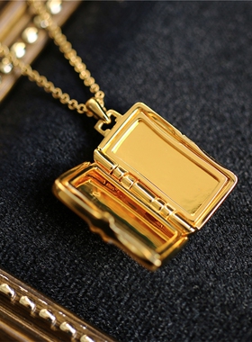 纯银白色复古可打开项链吊坠