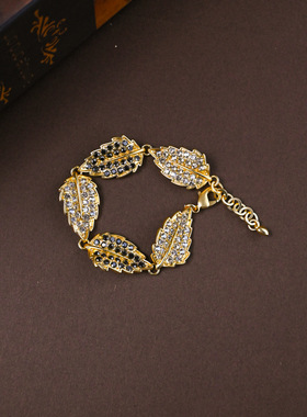 新款个性小众高级感小众白灰镶钻