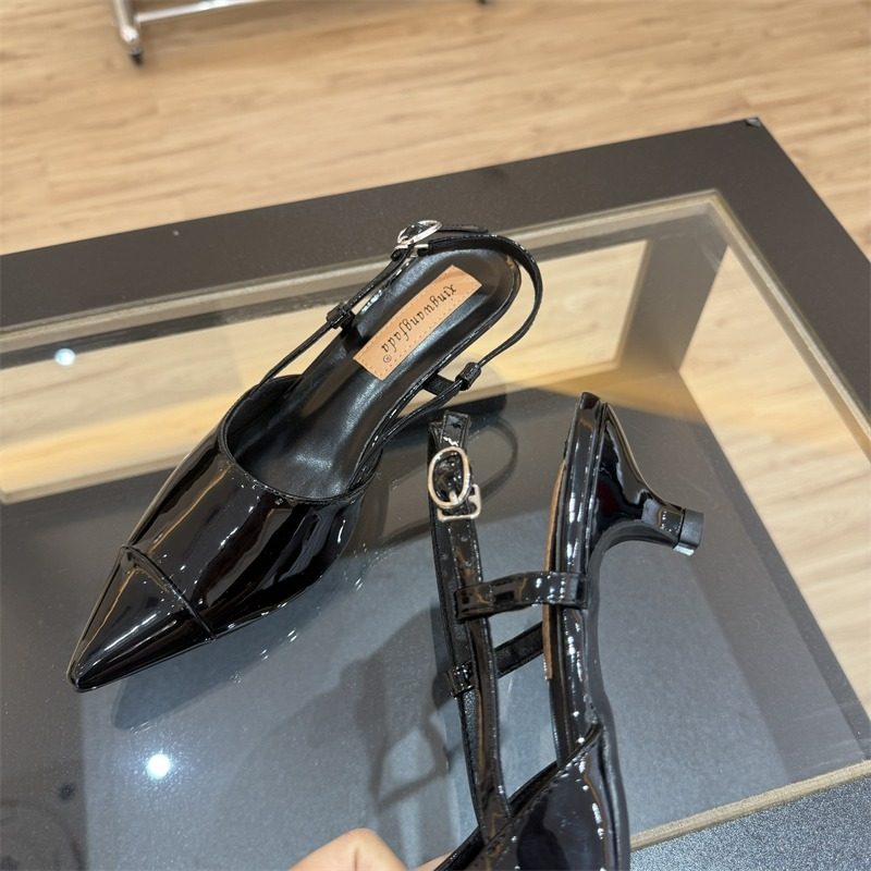 2026年新款漆皮法式尖头后空包头凉鞋小猫跟气质时尚单鞋女,淘宝优惠券,粉丝福利购,淘宝优惠卷