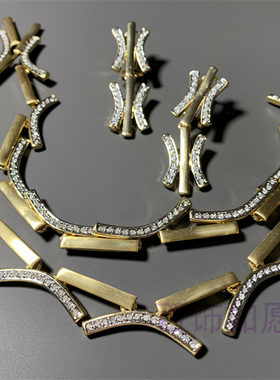 拉丝金镶钻耳钉项链中古套装