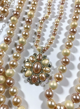 琉璃珍珠珠光粉白撞色项链毛衣链