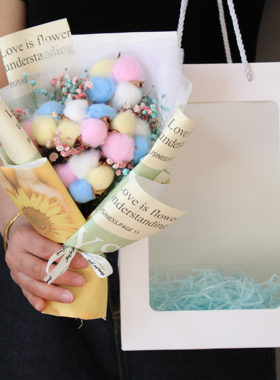 棉花满天星干花花束手提袋送女朋友闺蜜生日母亲节礼品情人节礼物