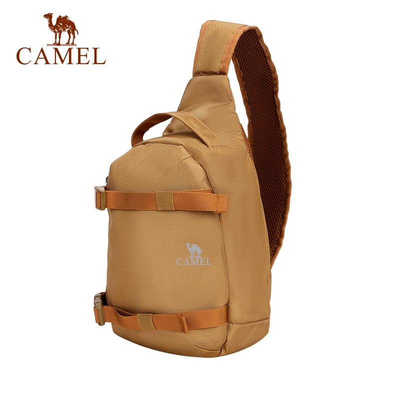 Camel outdoor sports shoulder bag men and women crossbody bag gym bag casual shoulder bag cycling bag shoulder bag trendy