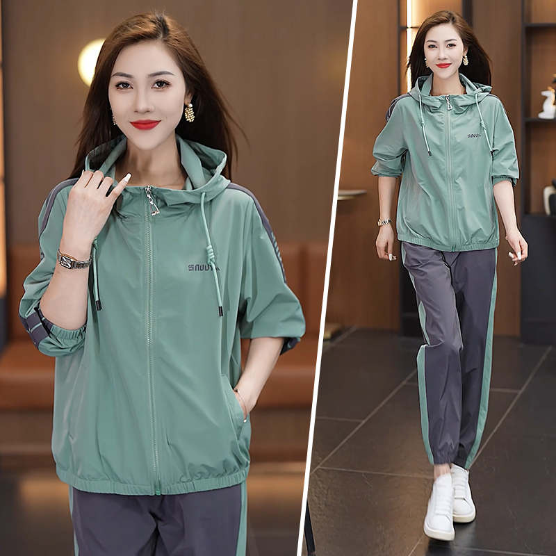 高端品牌休闲套装女春秋季2025新时尚连帽减龄高弹跑步运动服套装 - 图1