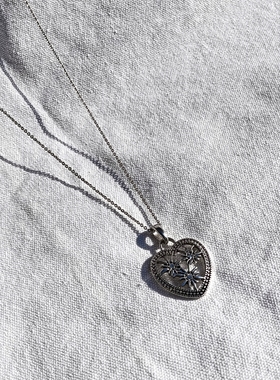 青岛外贸流行饰品欧美原单正品个性小众复古做旧镂空爱心精品项链