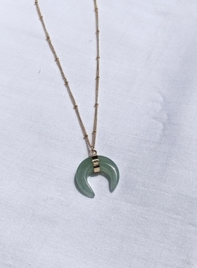 青岛外贸流行饰品欧美原单正品个性小众天然石玉石月牙精品项链