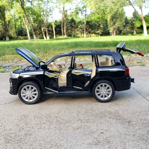 Toyota, warrior, внедорожник, модель автомобиля, реалистичная игрушечная машина, масштаб 1:24