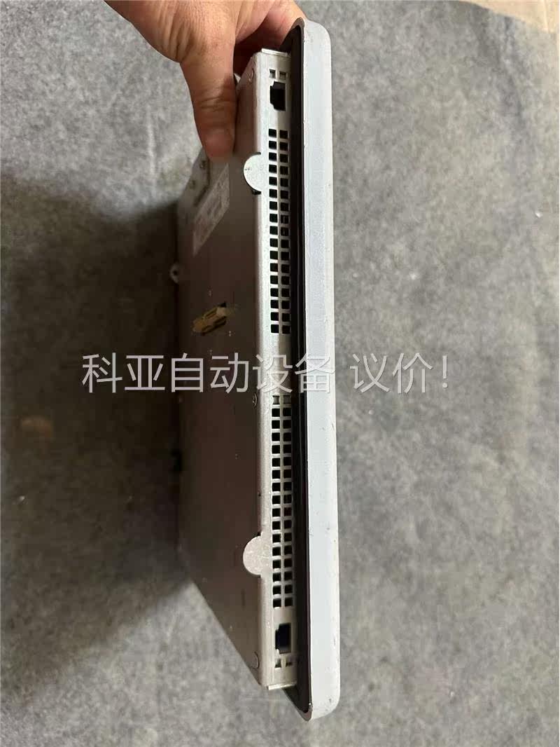 AB罗克韦尔 2711P-RDT10C 成色 表面屏有刮(议价) - 图3