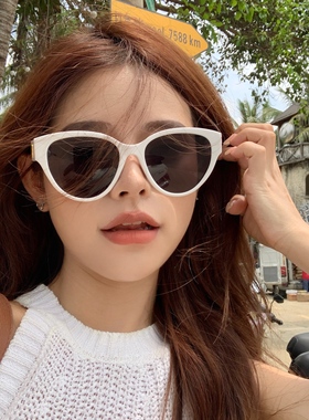 显白复古爱心墨镜y2K辣妹风