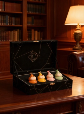 新中式树脂卡通公仔礼盒摆件