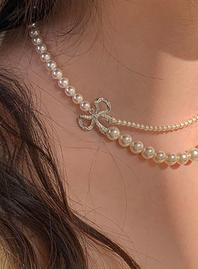 镶钻银色蝴蝶结双层珍珠锁骨链时