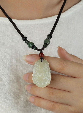 十二生肖吊坠棉麻挂绳女玉石项链
