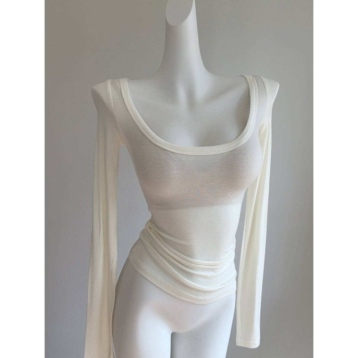 店主私服~纯欲蕾丝吊带+u领长袖内搭打底衫女 莱赛尔天丝羊毛T恤,淘宝优惠券,粉丝福利购,淘宝优惠卷