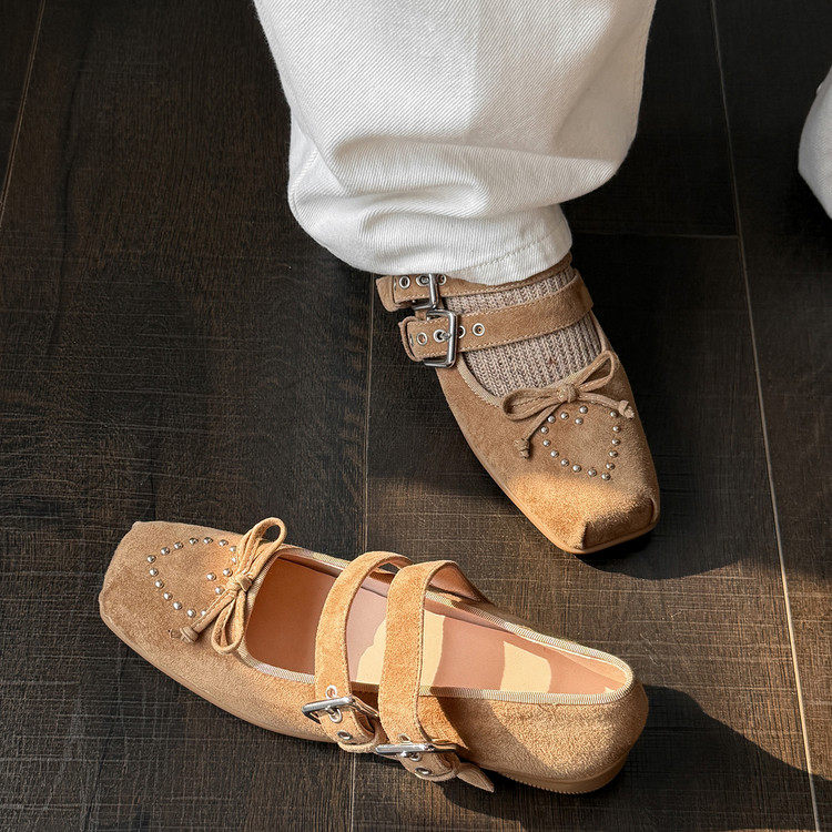 3cm方头玛丽珍鞋女士一字扣带铆钉平底单鞋配裙子芭蕾舞舒适春季,淘宝优惠券,粉丝福利购,淘宝优惠卷