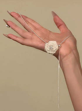 超仙网纱玫瑰花朵项链女新款可抽拉锁骨链小众设计高级感颈链配饰