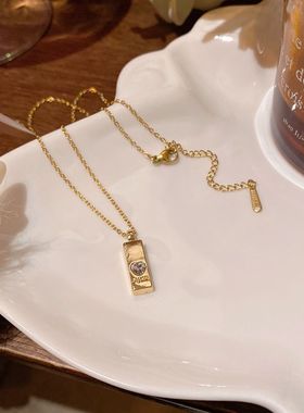 简约蛇骨链气质心形锆石项链合金配搭女性百搭时尚