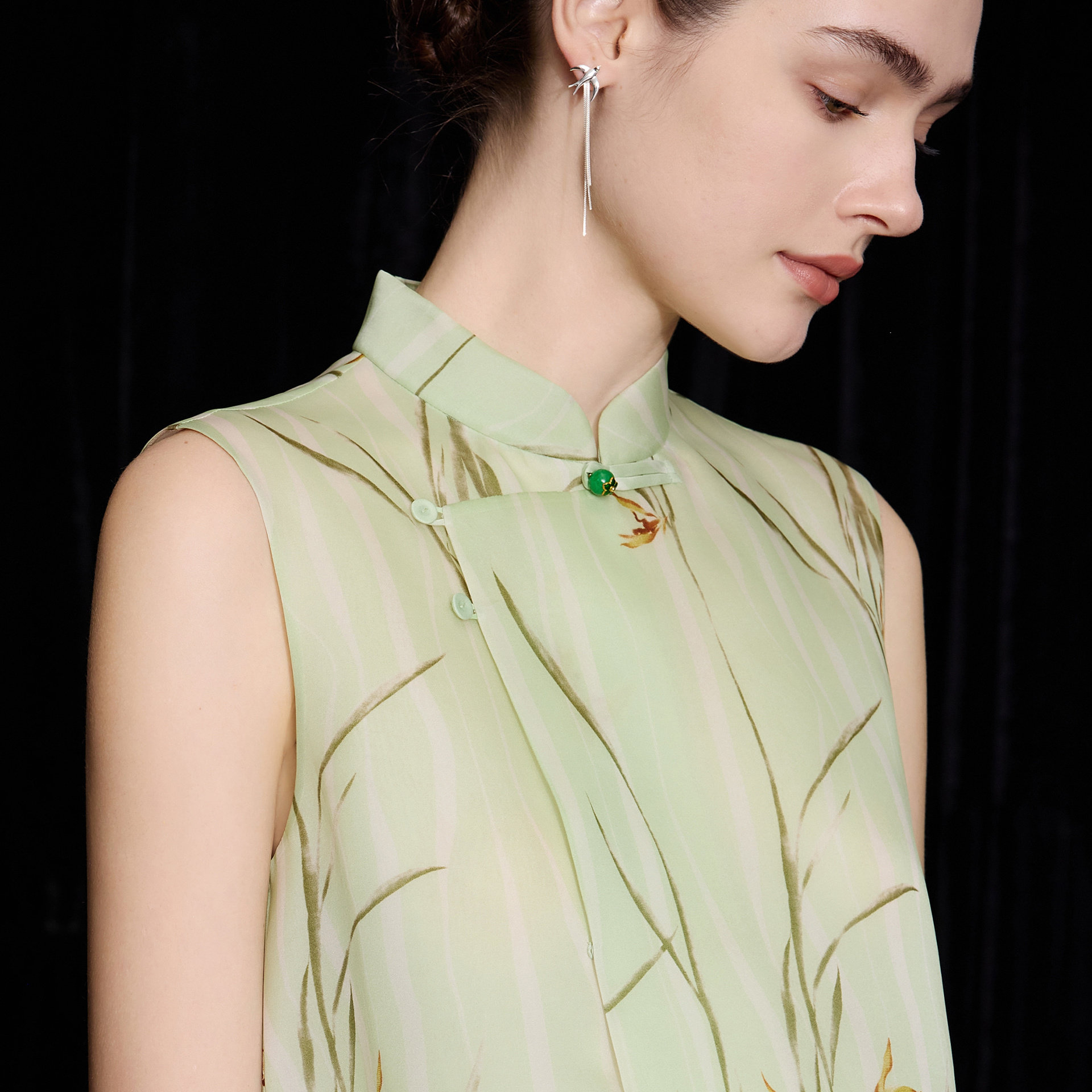 Langzi 25 Silk New Chinese Style Stand Collar Printed Vest Sleeveless Top 2026 Summer New Style