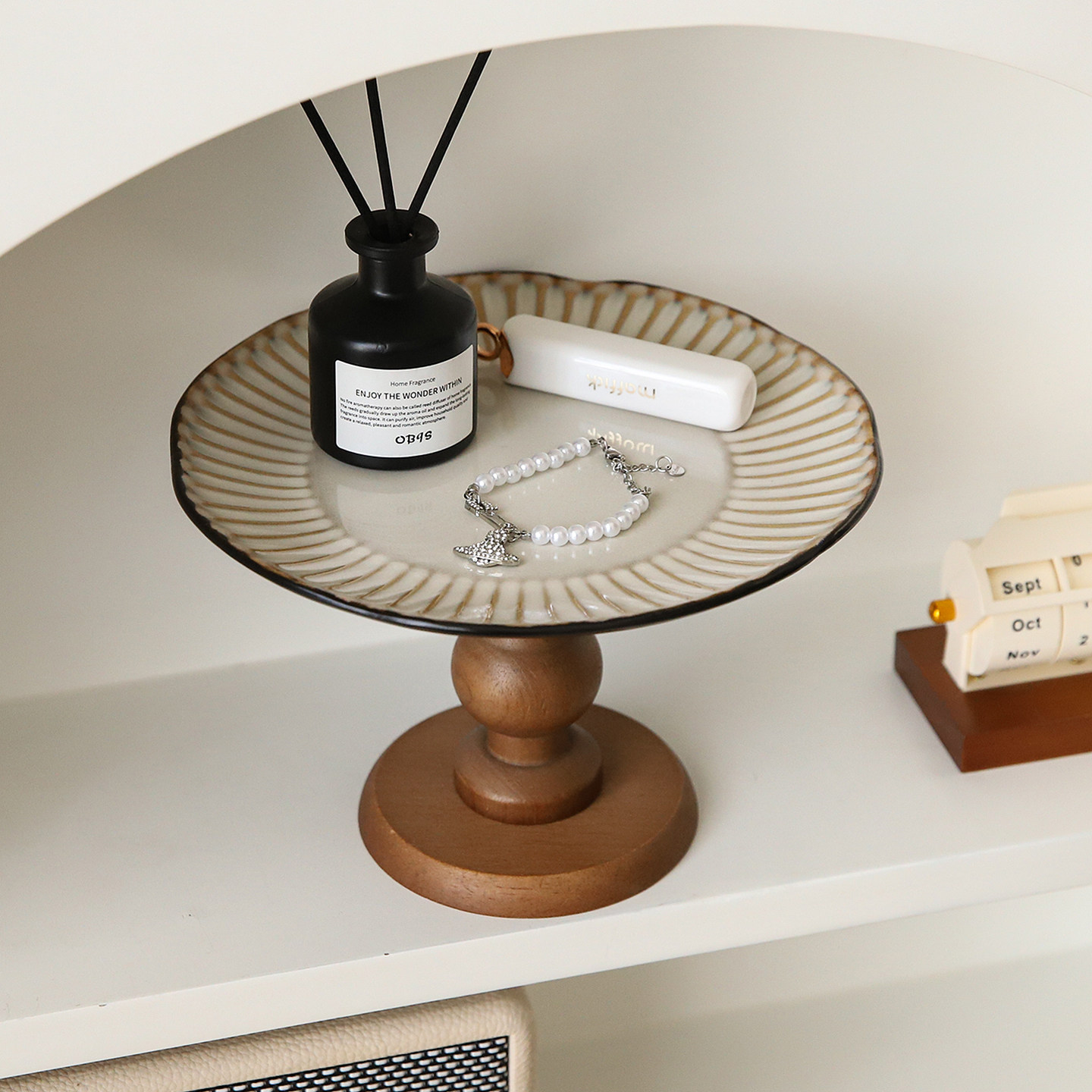 法式中古风入户玄关收纳盘首饰品展示架香薰香水高脚托盘桌面摆件,淘宝优惠券,粉丝福利购,淘宝优惠卷