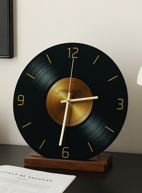 中古风复古黑胶唱片桌面时钟摆件客厅台式座钟餐边电视柜家居装饰