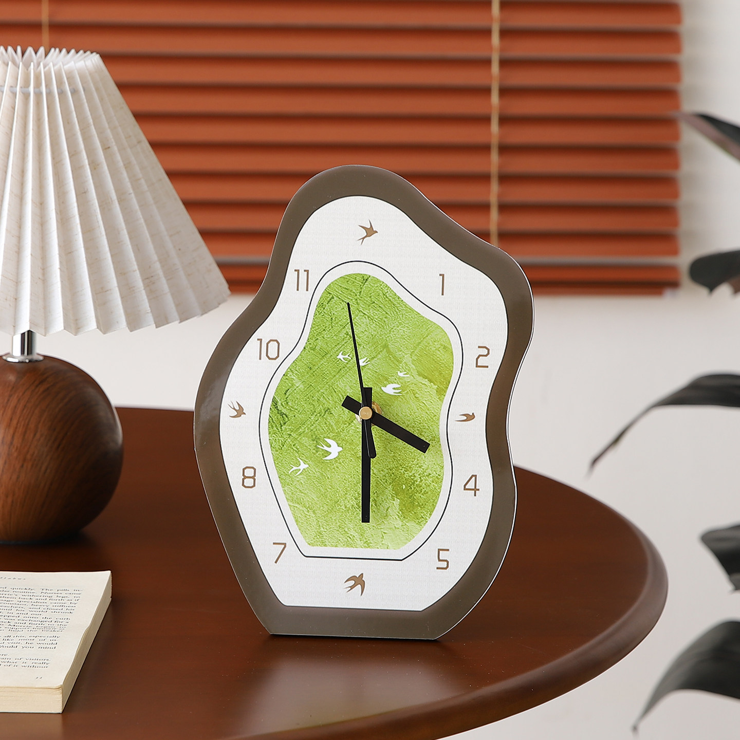 中古风复古办公室桌面时钟摆件电视柜书房装饰客厅家居高级感小众,淘宝优惠券,粉丝福利购,淘宝优惠卷