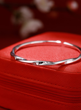 梦祥银莫比乌斯环女学生手镯