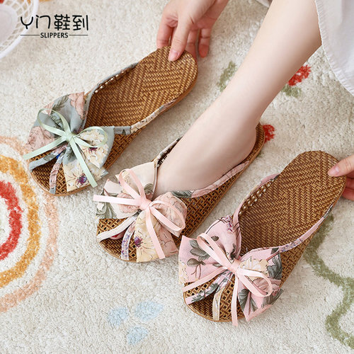 新款夏季藤席居家凉席拖鞋蝴蝶结家用室内清凉竹编鱼嘴包头鞋 - 图0