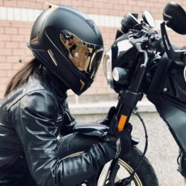 Carbon Fiber Retro Racing Full Face Motorcycle Helmet