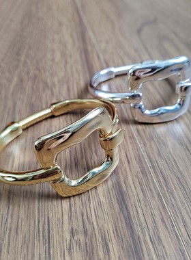 UNOde50爱心手镯钉子造型高级感