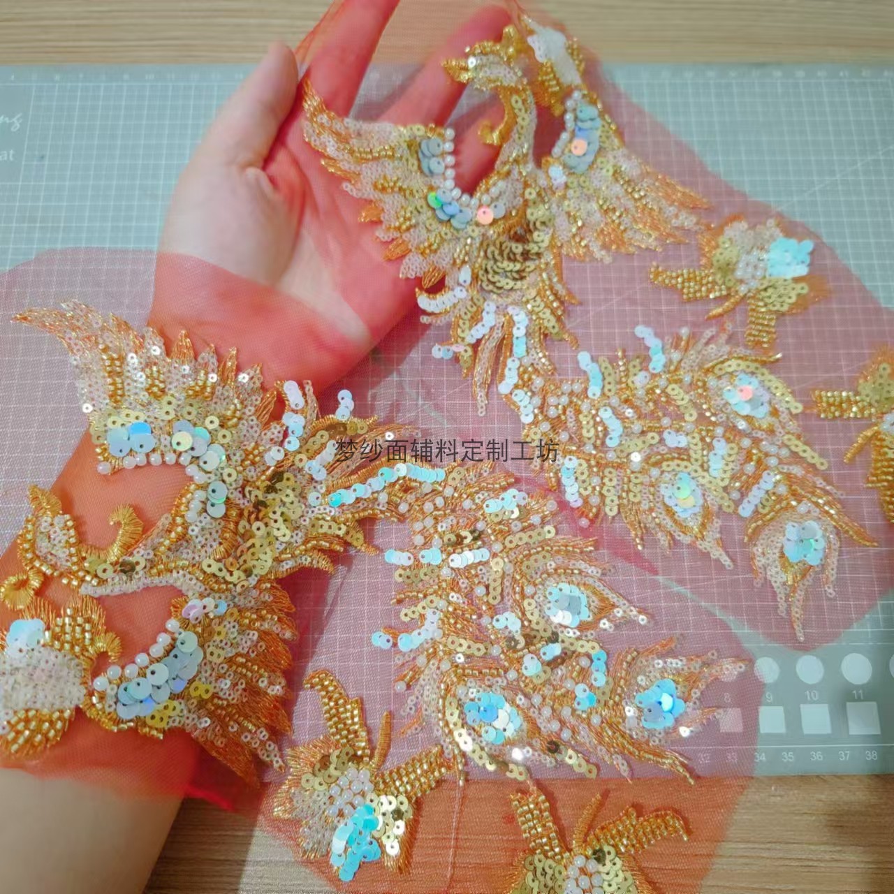 小凤凰一对价 红底珠绣凤凰花贴 新娘婚纱礼服刺绣 DIY新品上市 - 图1