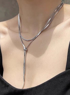简约百搭长款项链配饰女百搭装饰女士潮品蛇骨链甜酷风毛衣链秋冬